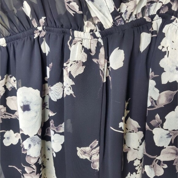 NWT Audrey 3+1 Sheer Floral Romper - Picture 8 of 10